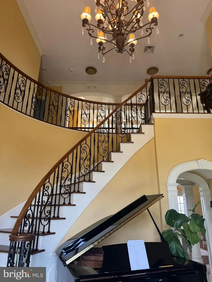 34 Back Brook Rd, Ringoes, NJ 08551 - Image #2