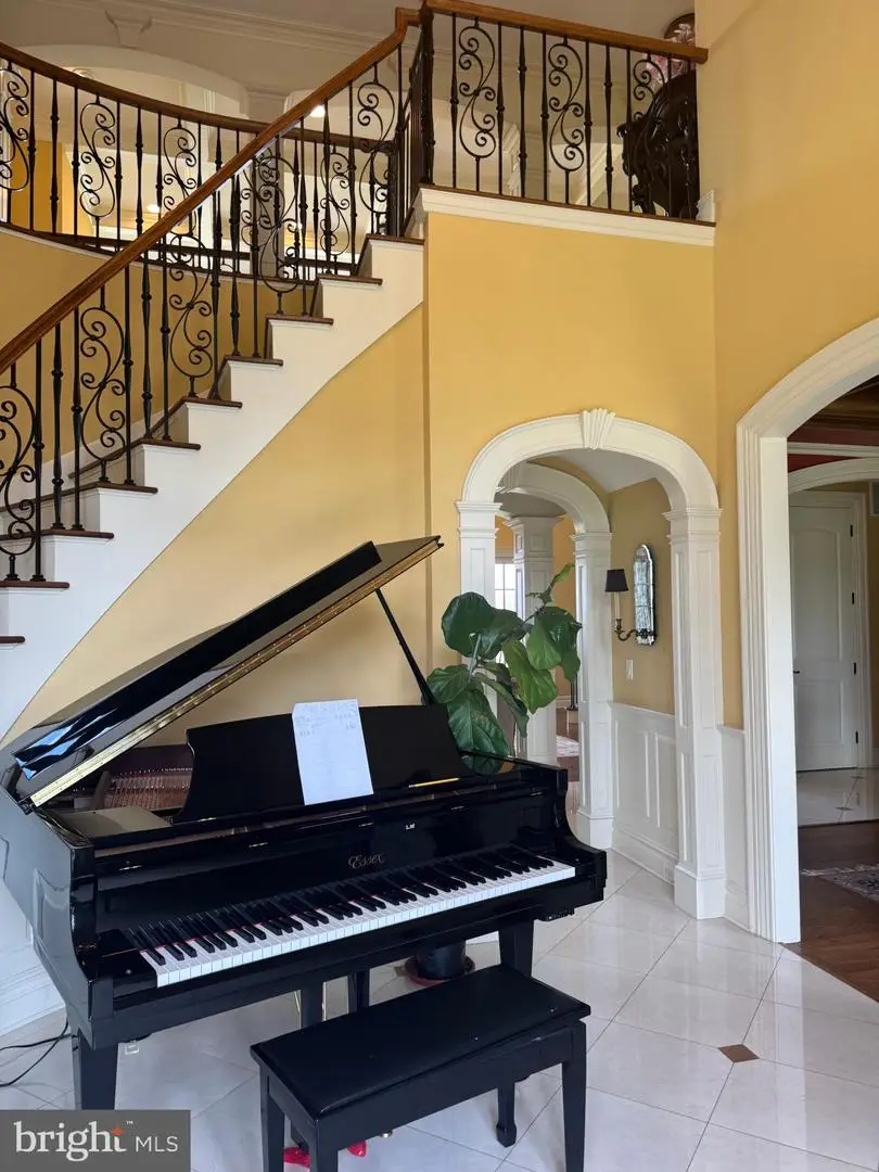 34 Back Brook Rd, Ringoes, NJ 08551 - Image #3