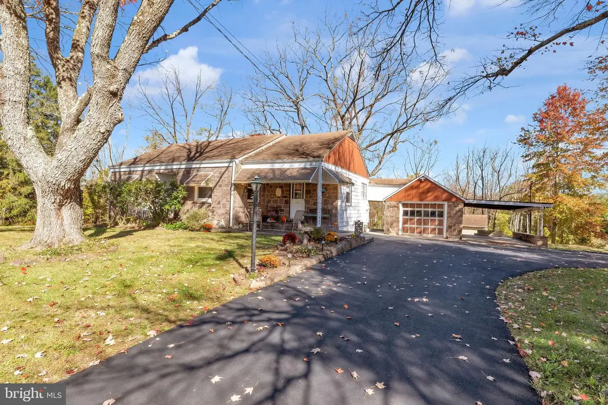 9 Woodsville Rd, Hopewell, NJ 08525 - Image #1