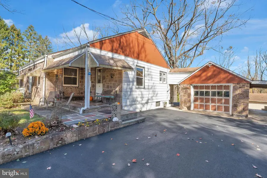 9 Woodsville Rd, Hopewell, NJ 08525 - Image #3