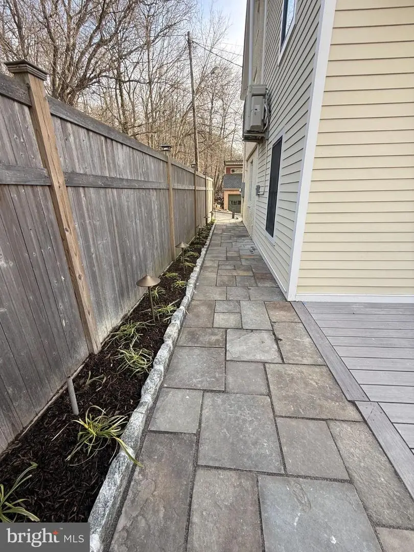 58 Grants Aly, Lambertville, NJ 08530 - #3