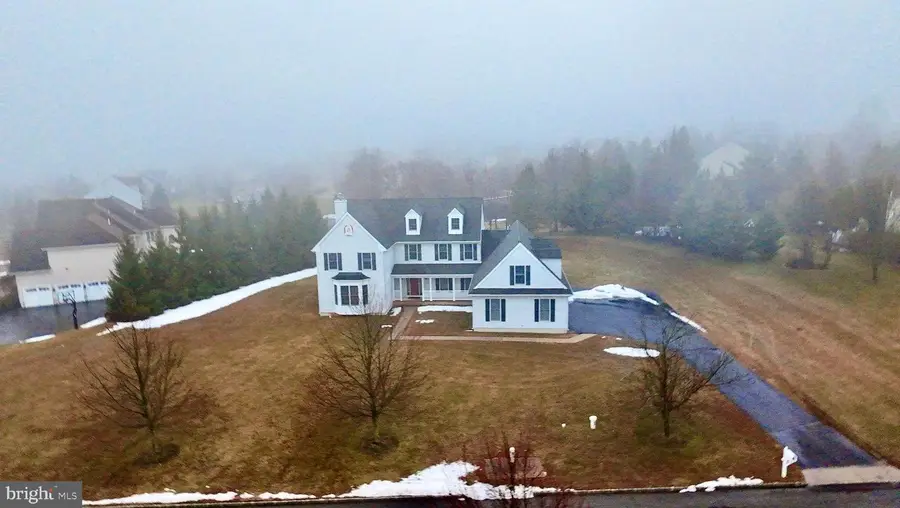 3 Manchur Ct, Flemington, NJ 08822 - #2