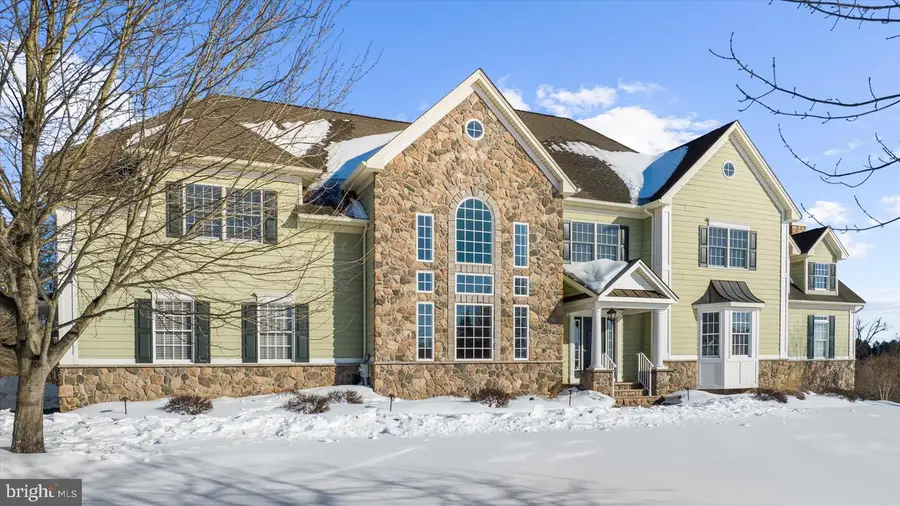 4 Steinbeck Ct, Milford, NJ 08848 - #2