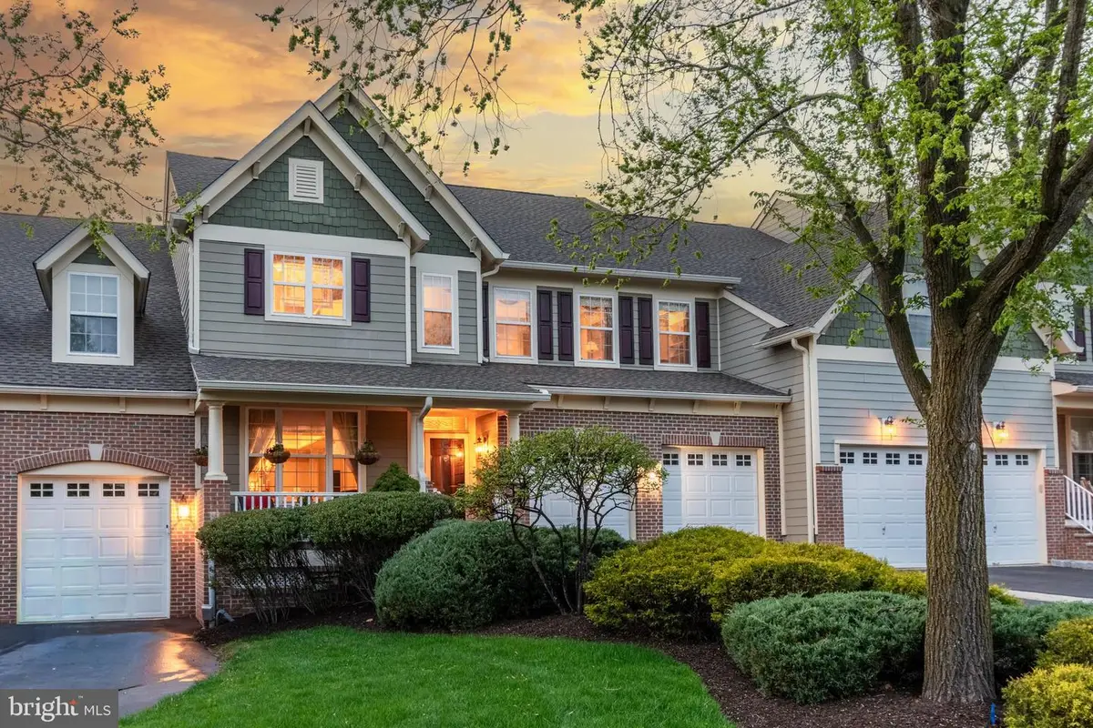 301 Holcombe Way, Lambertville, NJ 08530 - #1