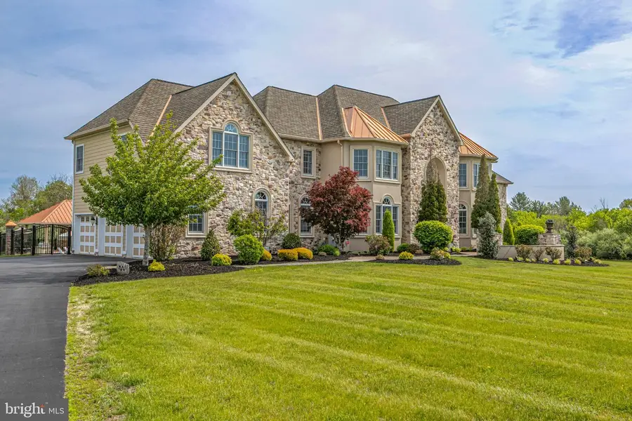 8 Kren Dr, Ringoes, NJ 08551 - #3