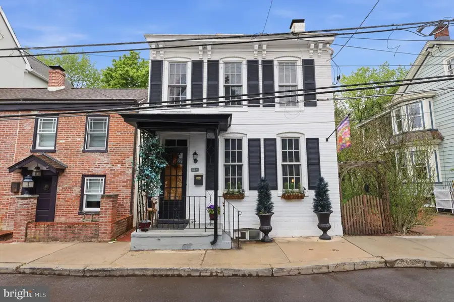 30 Swan St, Lambertville, NJ 08530 - #2