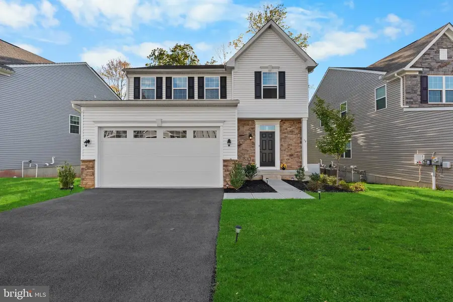 58 Oakwood Blvd, Hampton, NJ 08827 - #2