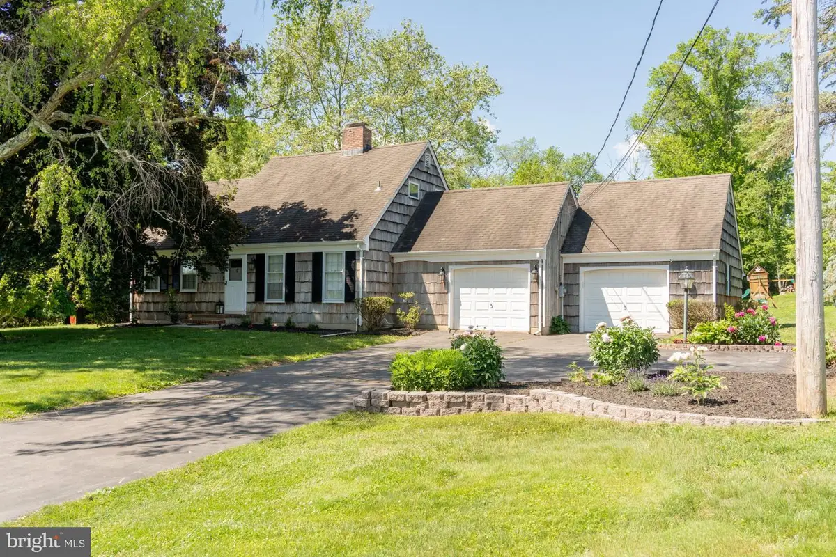 69 Manners Rd, Ringoes, NJ 08551 - #1