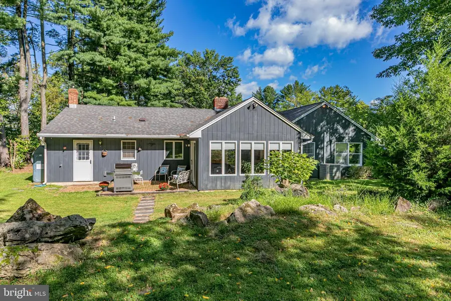 9 Northfield Ct, Lambertville, NJ 08530 - #2