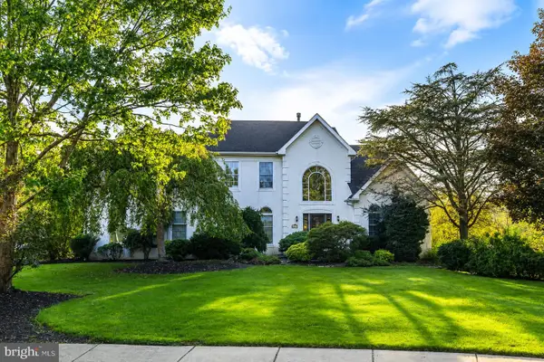 12 Brockton, RINGOES, NJ 08551