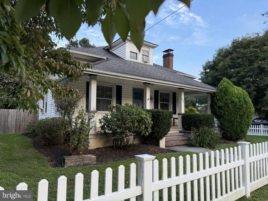 1002 Harrison St, Frenchtown, NJ 08825 - #3