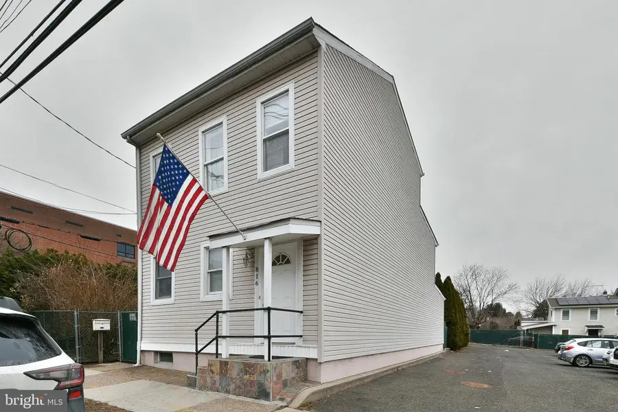 816 Mulberry St, Trenton, NJ 08638 - Image #2