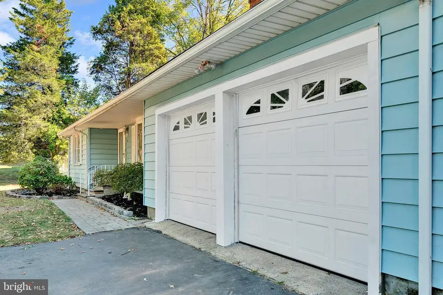 24 Federal City Rd, Ewing Township, NJ 08638 - Image #2