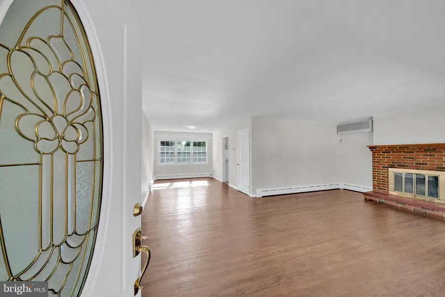 24 Federal City Rd, Ewing Township, NJ 08638 - Image #3
