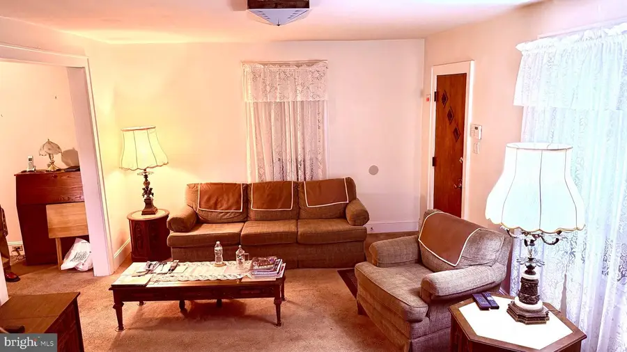 239 Tioga St, Trenton, NJ 08609 - Image #3