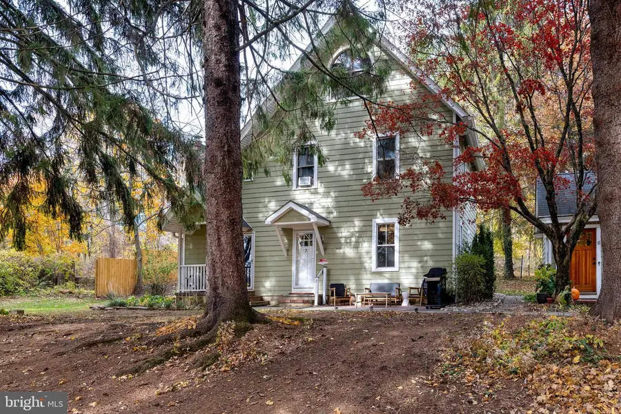 7 Castle Ln, Hopewell, NJ 08525 - #2