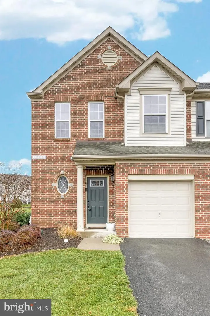 81 Sundance Dr, Hamilton Township, NJ 08619 - Image #2