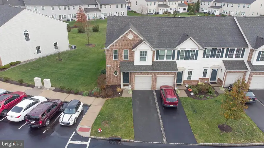 81 Sundance Dr, Hamilton Township, NJ 08619 - Image #3