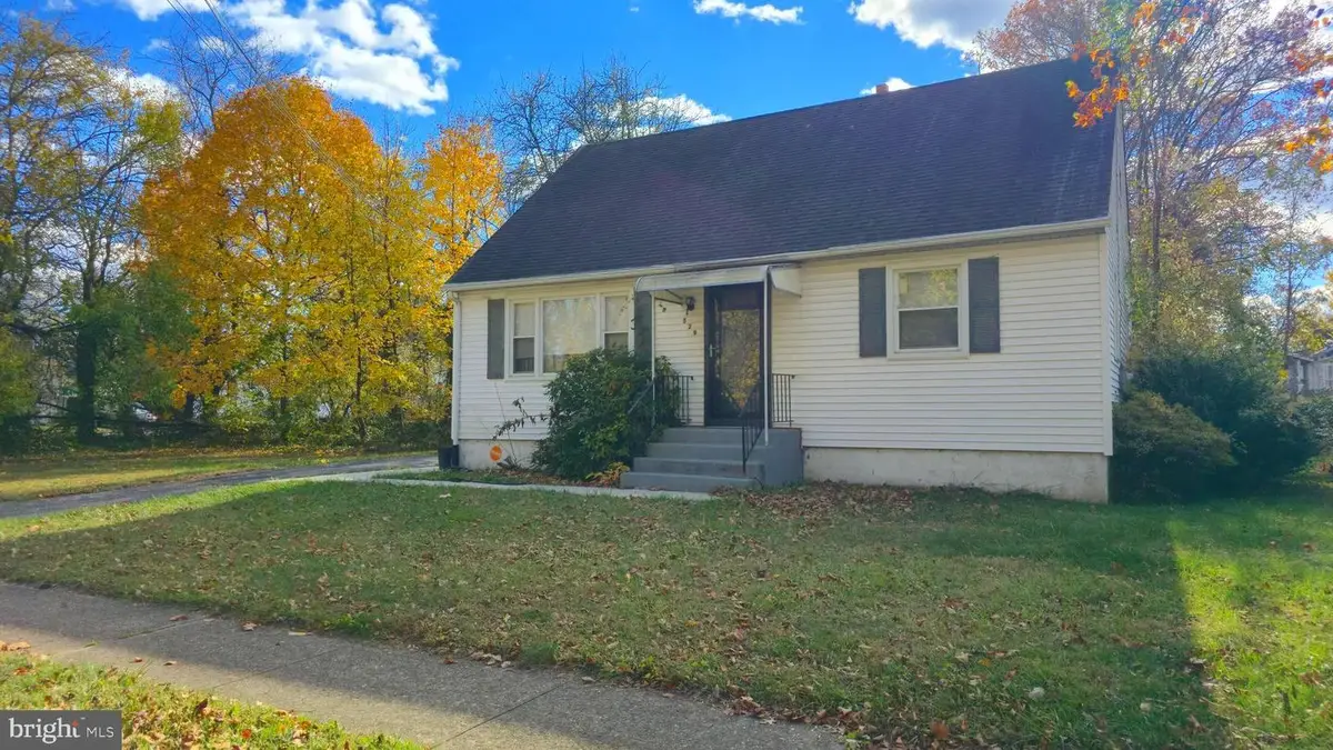 529 Hunt Ave, Hamilton Township, NJ 08610 - Image #1