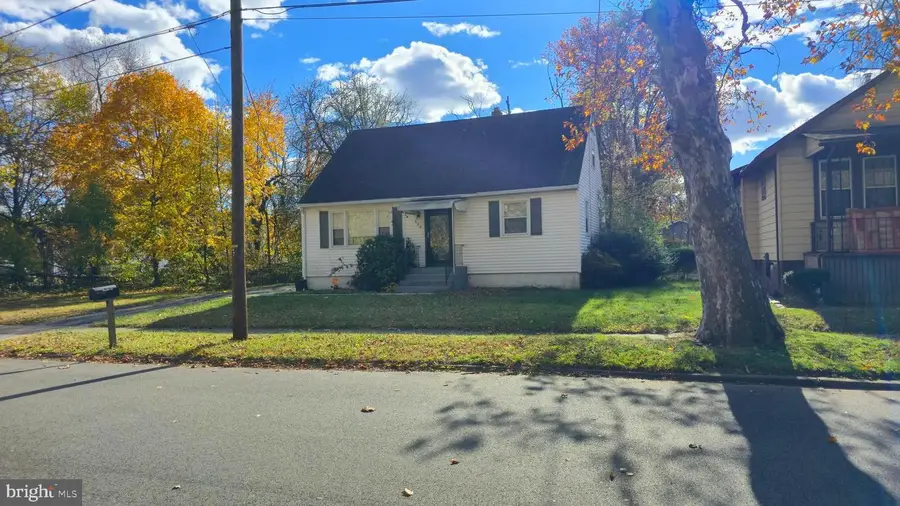 529 Hunt Ave, Hamilton Township, NJ 08610 - Image #3