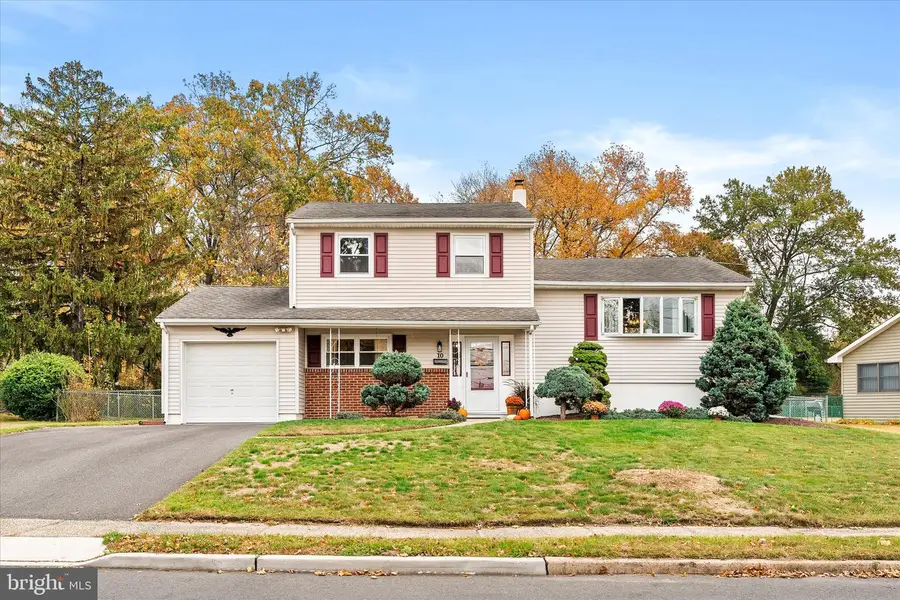10 Carl Sandburg Dr, Hamilton Square, NJ 08690 - Image #2