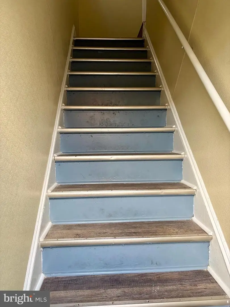 325 Cuyler Ave, Trenton, NJ 08629 - Image #2