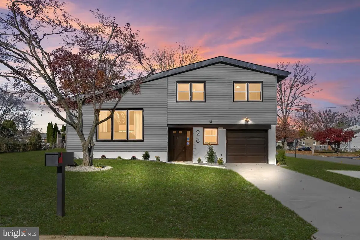 28 Brattle St, Ewing Township, NJ 08638 - Image #1