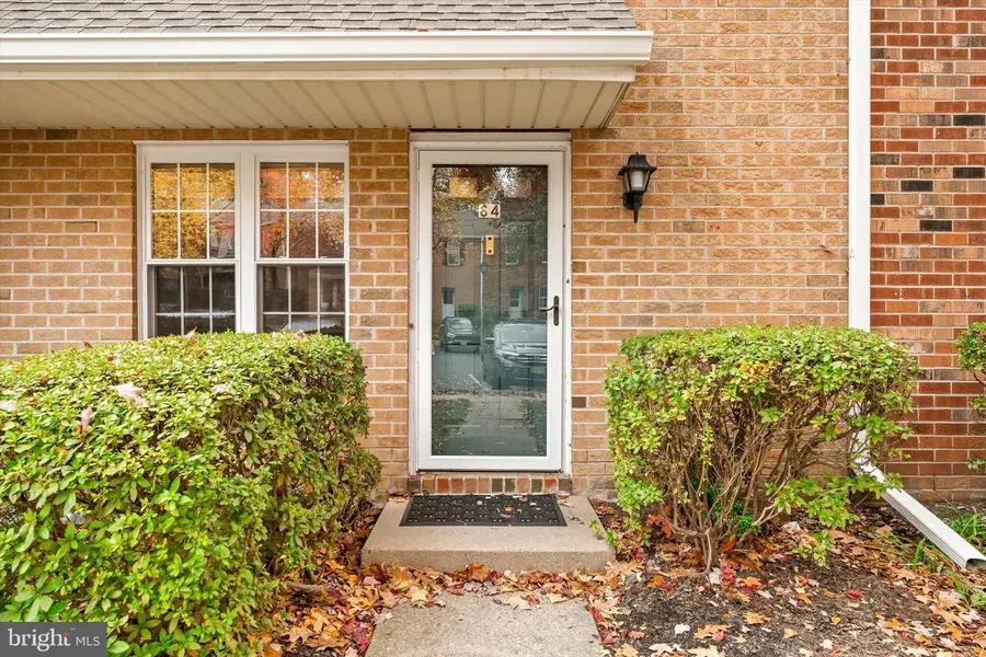 84 Sycamore Ct, Lawrenceville, NJ 08648 - Image #2