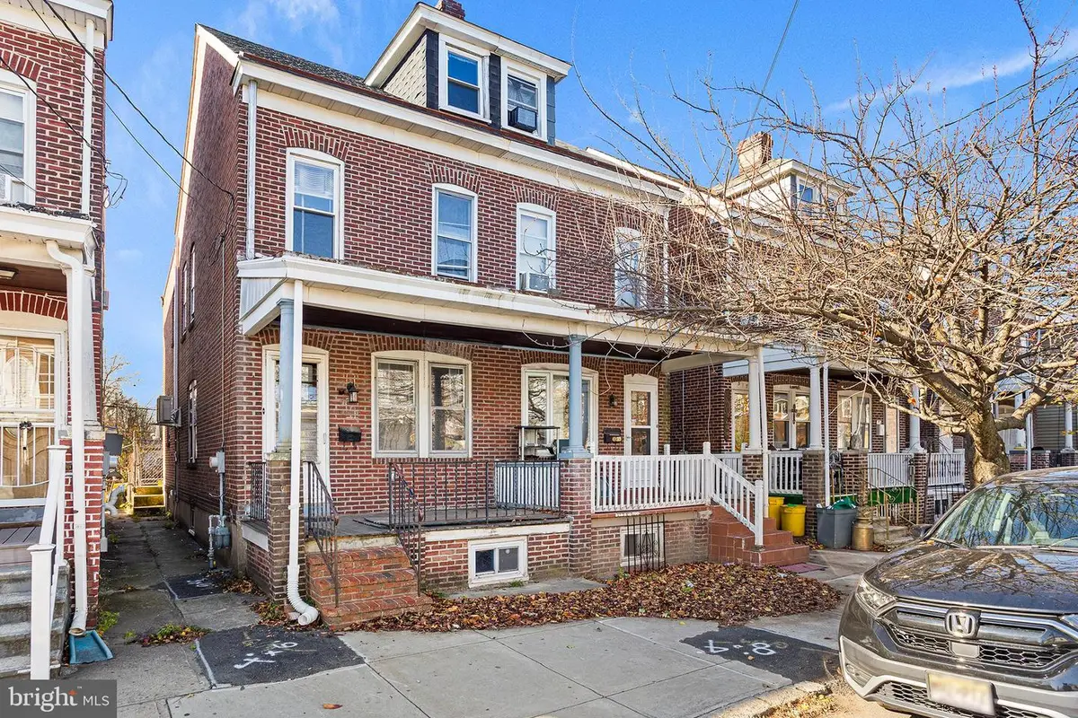 321 Cleveland Ave, Trenton, NJ 08629 - Image #1