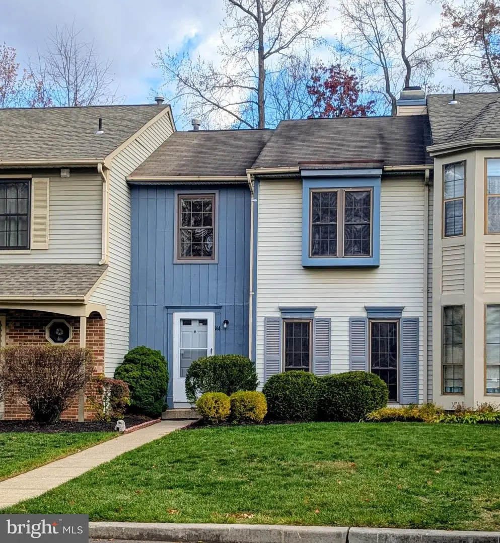 144 Tynemouth Ct, Robbinsville, NJ 08691 - Image #1