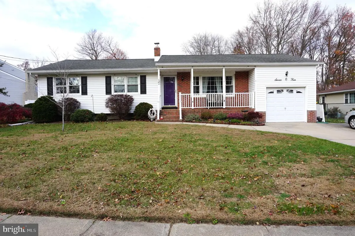 704 Daniels Ave, Hamilton Square, NJ 08690 - Image #1