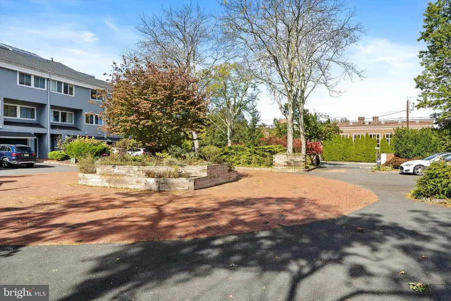 35 Richard Ct, Princeton, NJ 08540 - Image #3