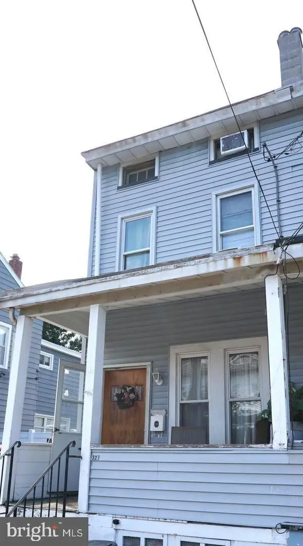 327 Woodland St, TRENTON, NJ 08610