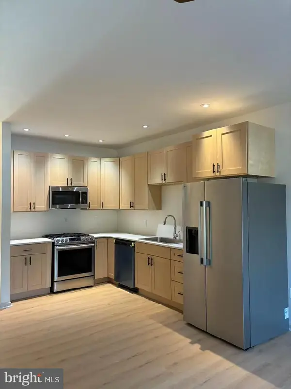 44 Reading Ave, TRENTON, NJ 08618