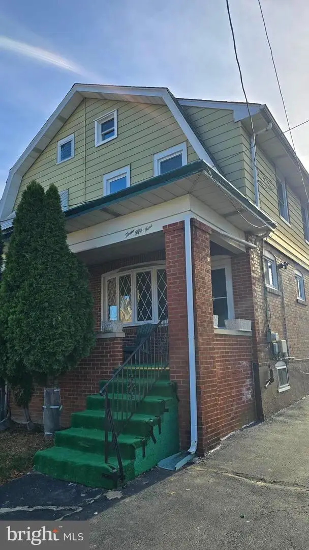 359 Parkway Ave, Trenton, NJ 08618 - Image #2