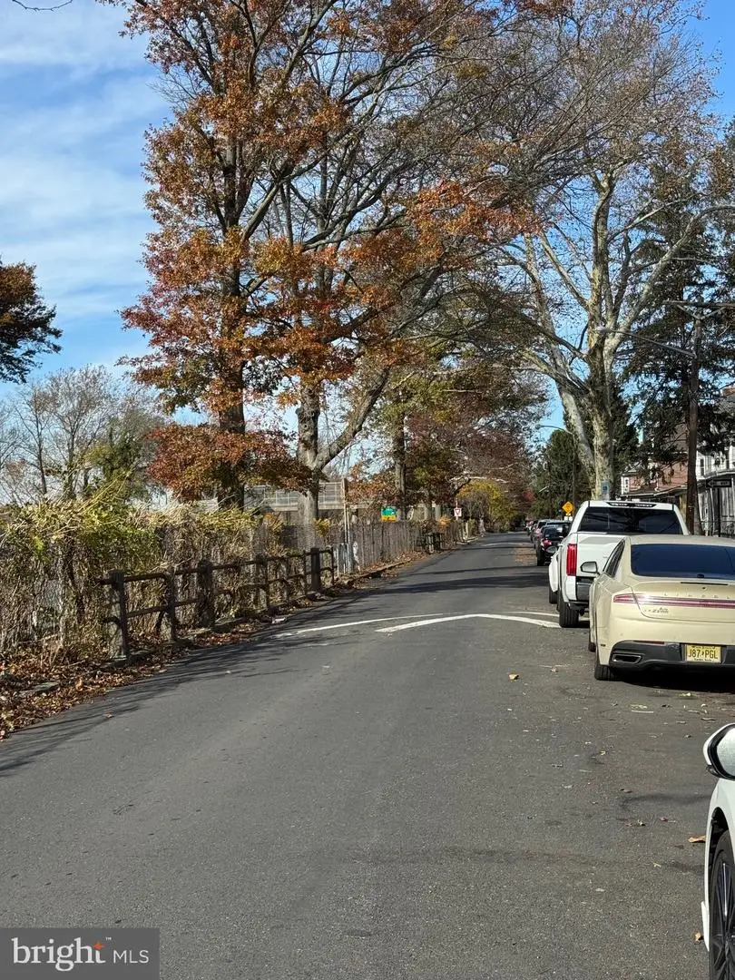 506 Riverside Ave, Trenton, NJ 08618 - Image #3