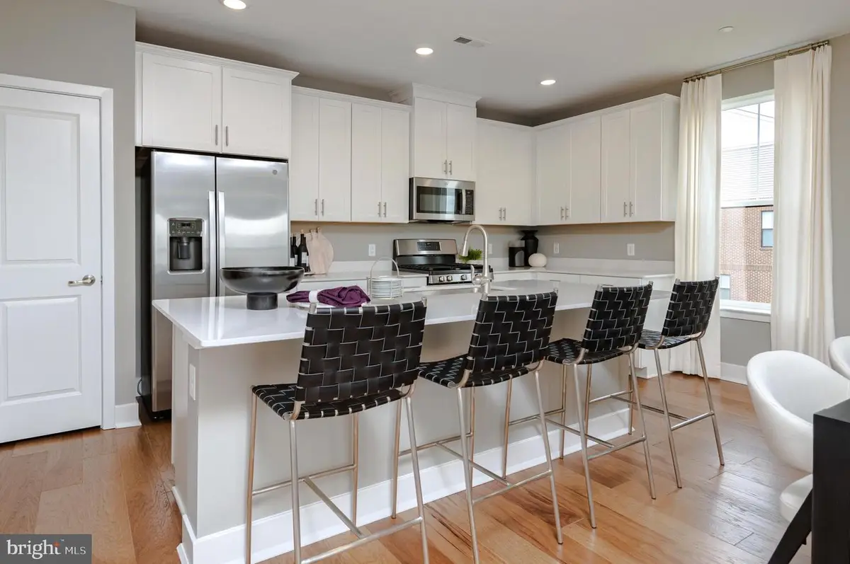 121 John Vanzandt Dr, Titusville, NJ 08560 - Image #1