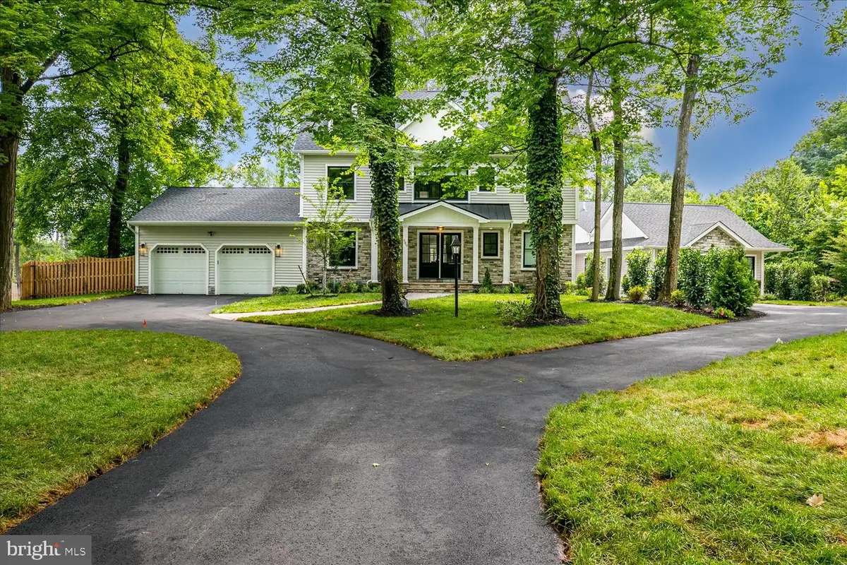 569 Riverside Dr, Princeton, NJ 08540 - Image #1