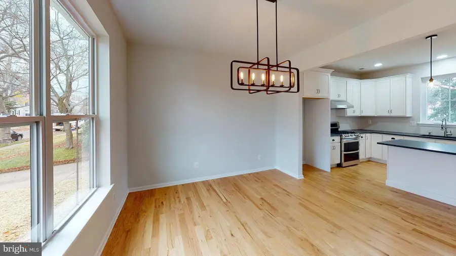 11 Hempstead Rd, Hamilton, NJ 08610 - Image #2