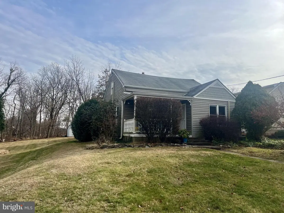 85 N Main St, Pennington, NJ 08534 - Image #1