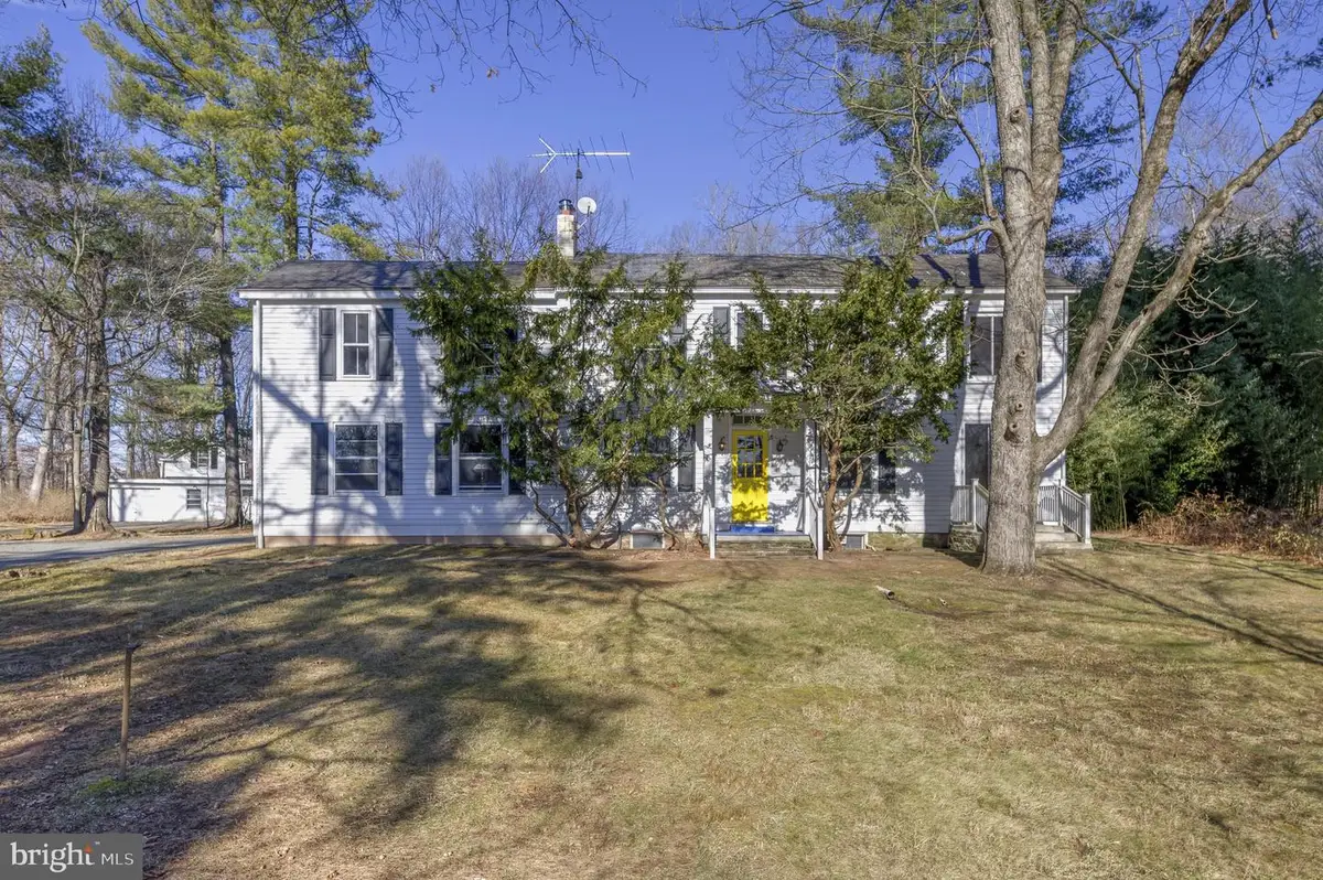 25 Elm Ridge Rd, Pennington, NJ 08534 - Image #1