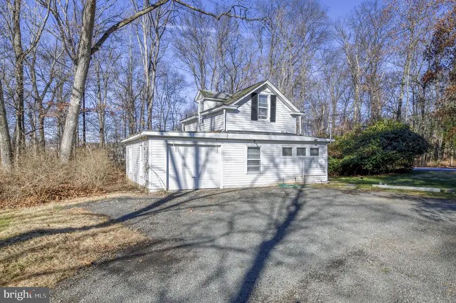 25 Elm Ridge Rd, Pennington, NJ 08534 - Image #3