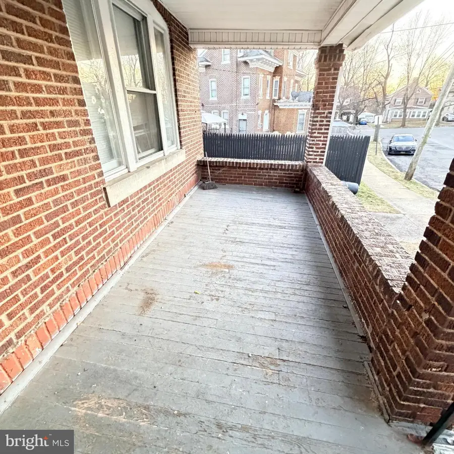 26 Elmhurst Ave, Trenton, NJ 08618 - #3