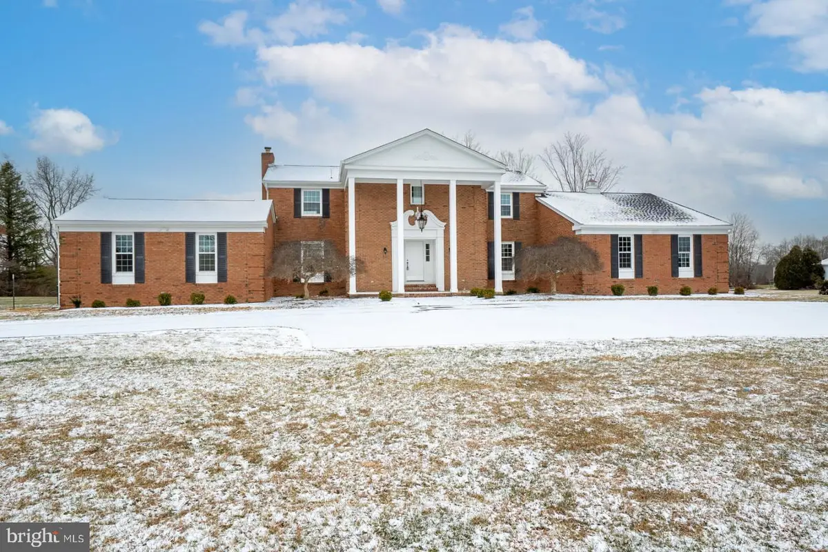 150 Windsor Rd, Robbinsville, NJ 08691 - Image #1