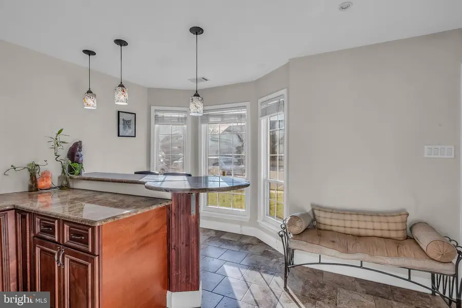 18 Devon Ct, Robbinsville, NJ 08691 - Image #2