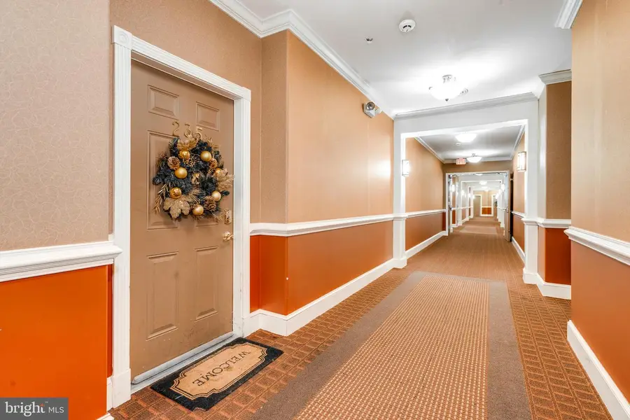 235 Masterson Ct, Ewing Township, NJ 08618 - Image #2