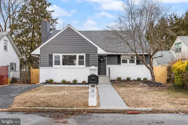 42 Hazelhurst Ave, TRENTON, NJ 08638