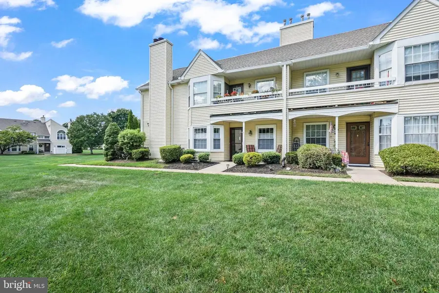 126 Mill Run E, Hightstown, NJ 08520 - Image #3