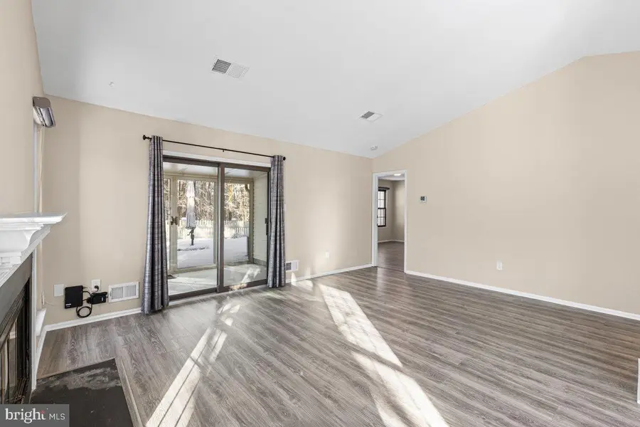 9 Devon Ct, Robbinsville, NJ 08691 - Image #3