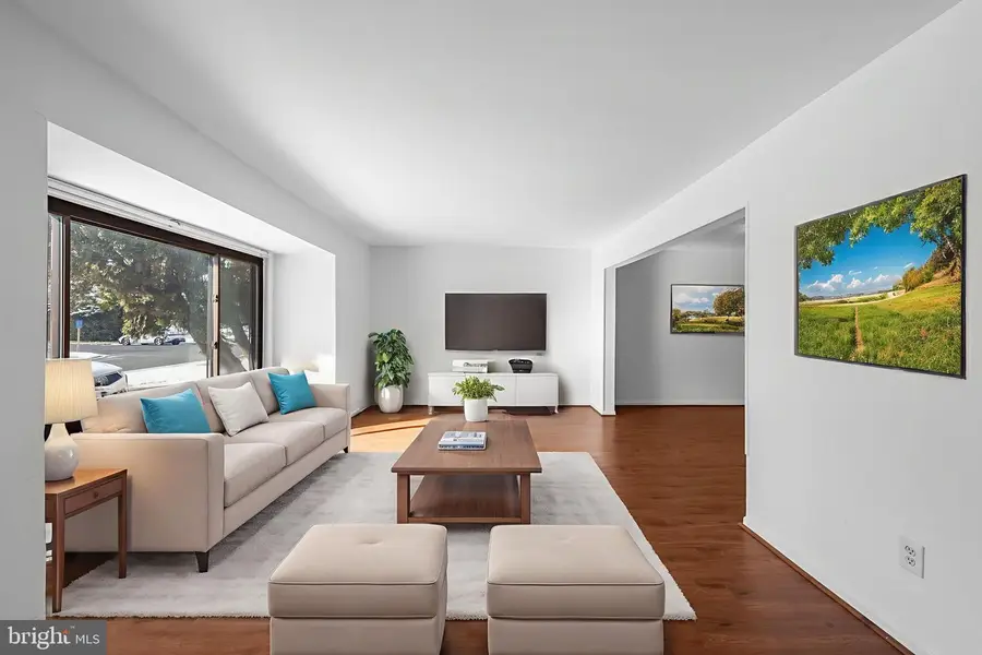 456 Fairfield, East Windsor, NJ 08520 - Image #2